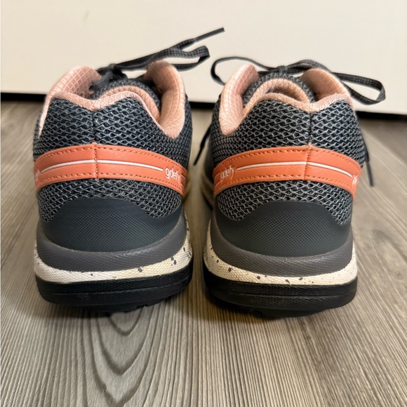 Gdefy Women's GraySalmon Mighty Walk Shoe - Picture 3 of 6